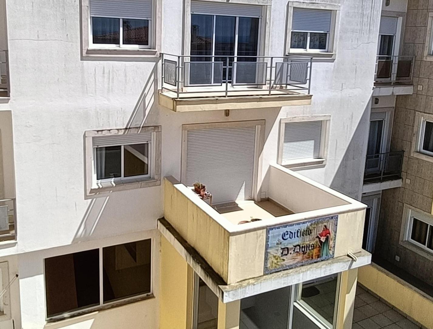 T2 Por Do Sol Apartment Nazare Bagian luar foto